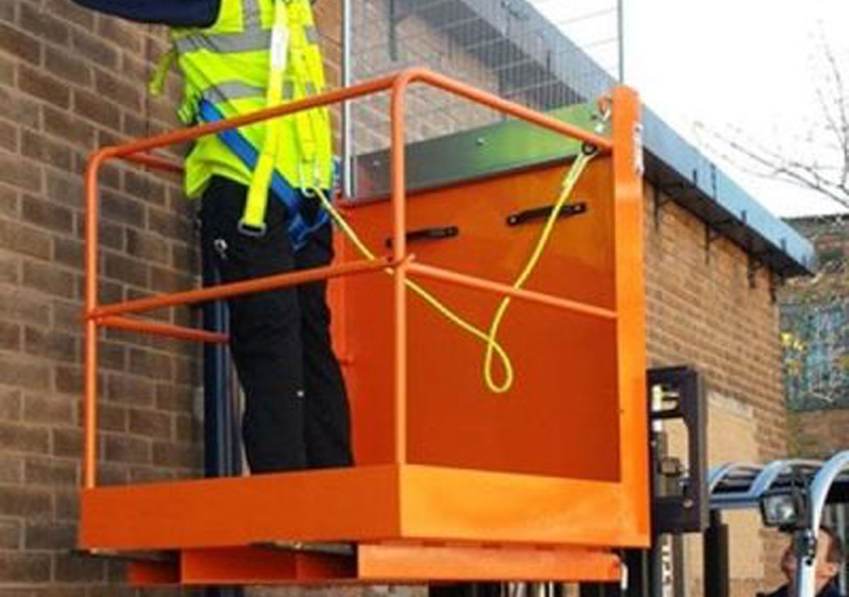 Platforms-and-Cages Attachments & Accessories