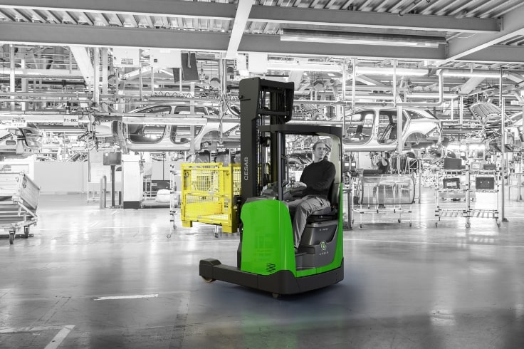 Reach Trucks