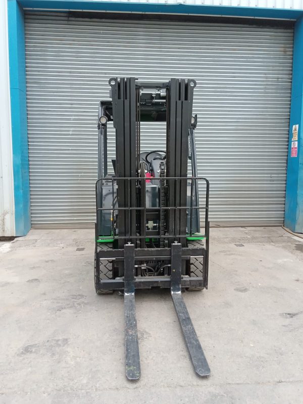 Cesab B625 Electric Forklift Truck