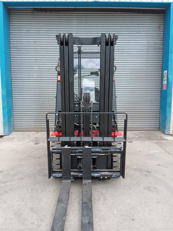 EP EFL252 Electric Lithium Counter Balance Forklift Truck