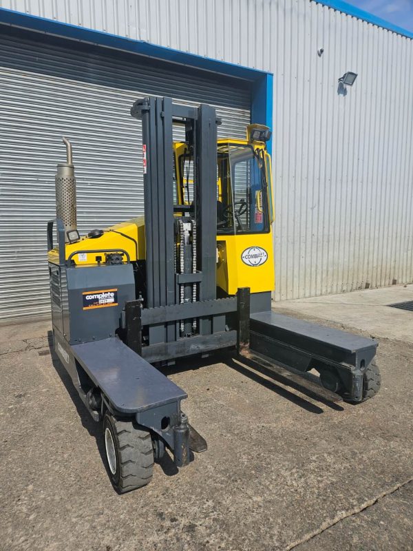 Combilift C4000 LPG Multidirectional 3 in 1 Forklift for sale or hire in Gateshead Newcastle-Upon-Tyne