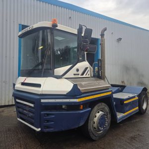 Terberg RT223 4x4 Ro-Ro (Roll-on/Roll-off) tractor