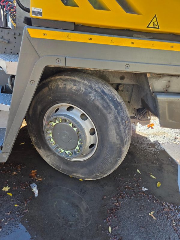Terberg RT283 4x4 RoRo (Roll-on/Roll-off) tractor