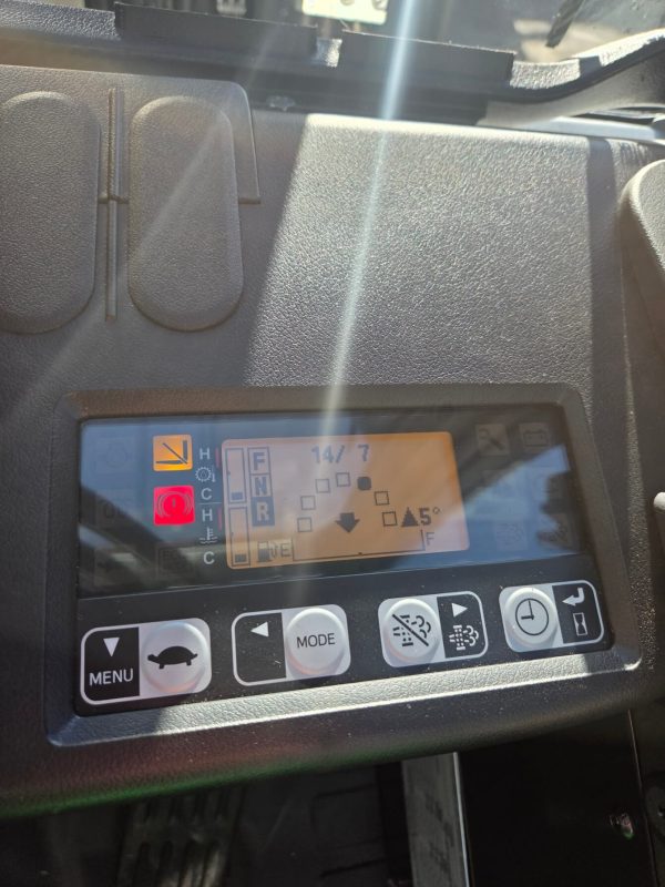 Cesab M325DV Diesel Counter Balance Forklift