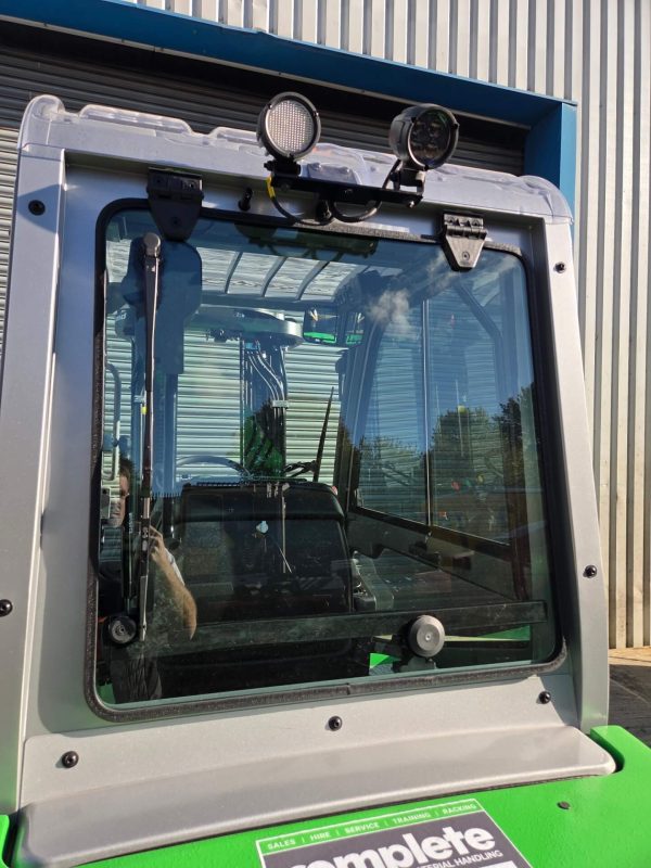 Cesab M325DV Diesel Counter Balance Forklift