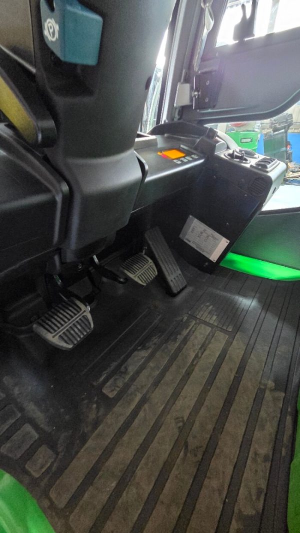 Cesab M325GV LPG Counter Balance Forklift