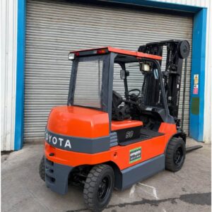 Toyota 7FBMF50 Electric Counterbalance