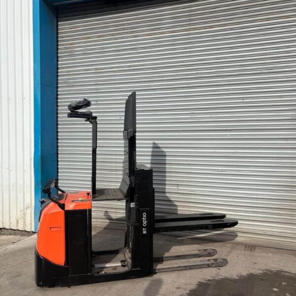 BT Toyota OSE120P Electric Low-Level Order Picker