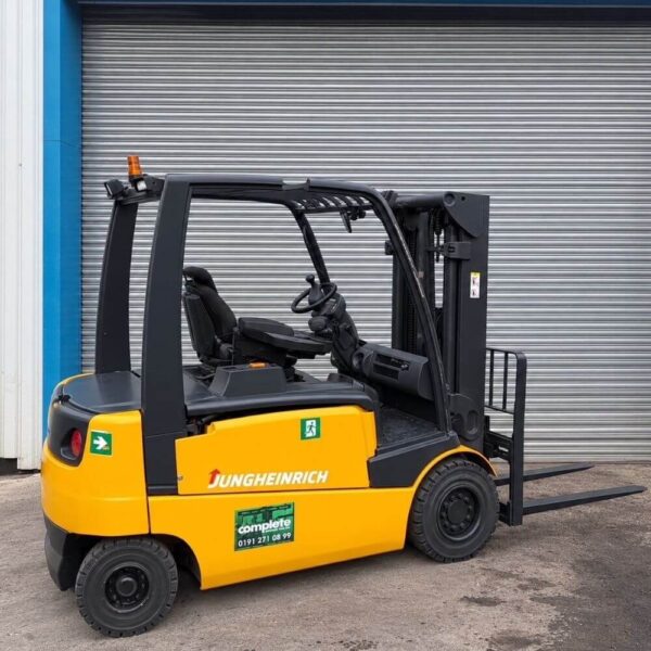 Jungheinrich EFG430 Electric Counterbalance