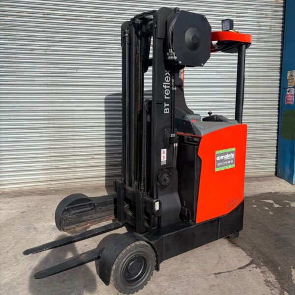 Toyota RRE160HR Electric Reach Truck