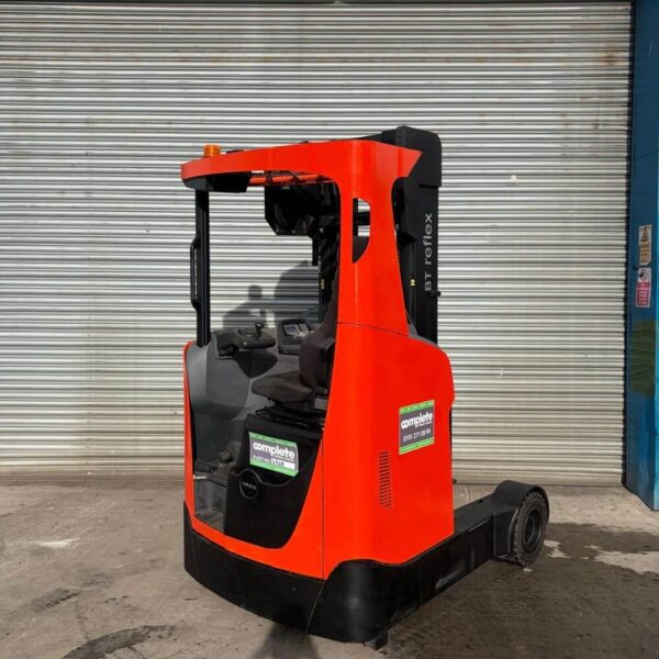 Toyota RRE160HR Electric Reach Truck